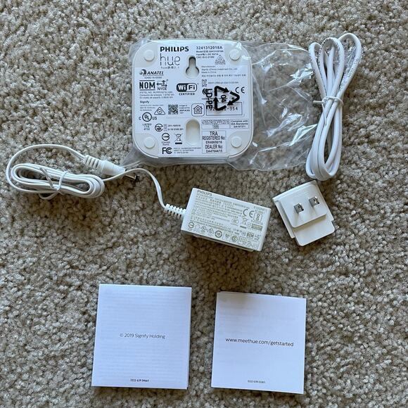 Philips Hue Bridge New In Box - Picture 4 of 9